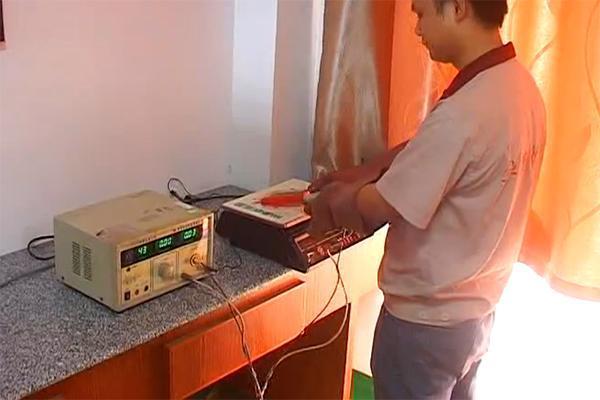 Prueba de aislamiento térmico con alto voltaje